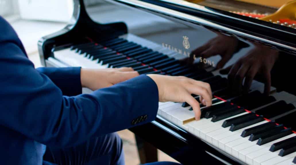 Kwadrans Muzyczny: Piotr Borkowski