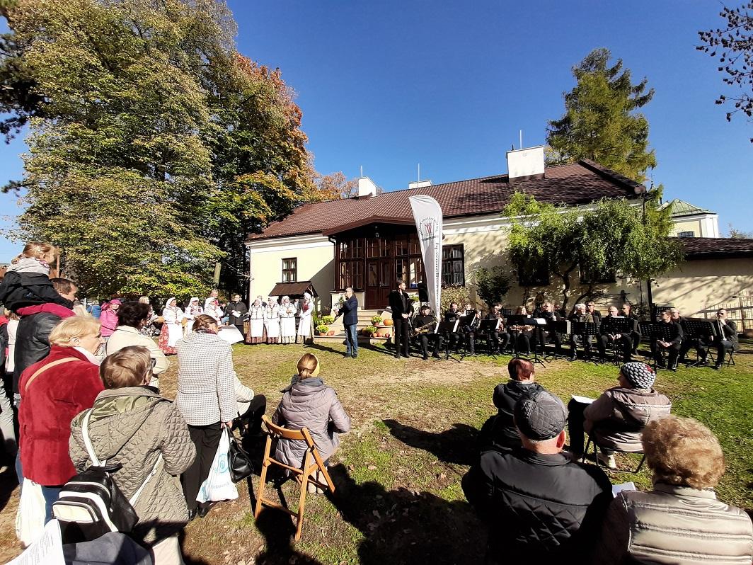XX Festiwal Etnograficzny „Powsińskie Dożynki”