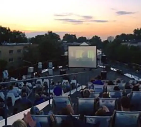 Kino plenerowe w Warszawie w piątek